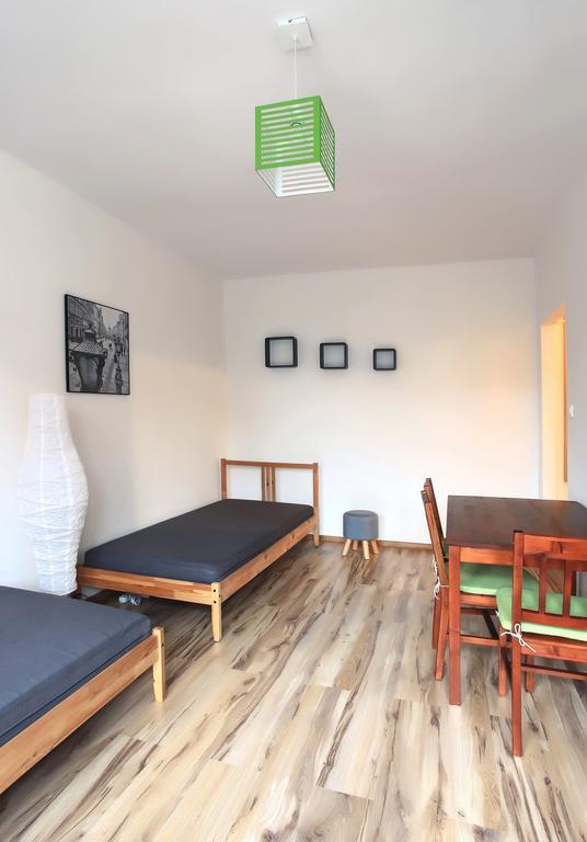 Kawalerka Pod Wielkim Mlynem Gdańsk Exterior foto