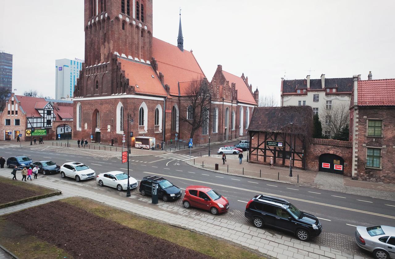 Kawalerka Pod Wielkim Mlynem Gdańsk Exterior foto